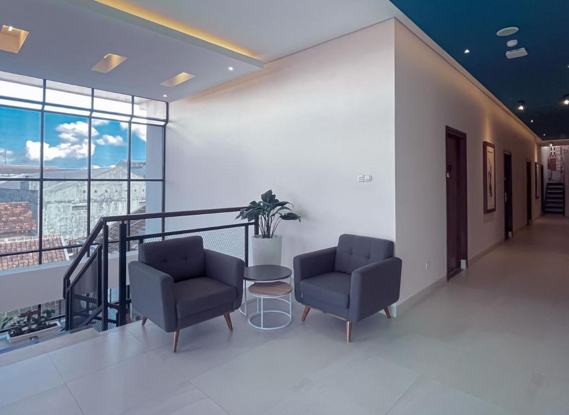 Aj Boutique Hotel Jogjakarta Buitenkant foto
